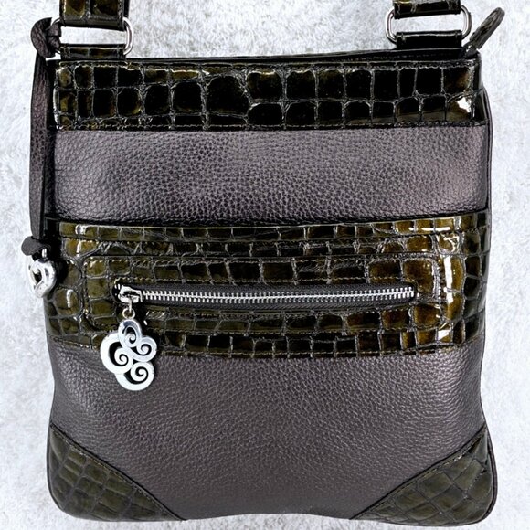 BRIGHTON Pewter Pebble Faux Patent Croc Leather Adjustable Strap Crossbody - Picture 3 of 15